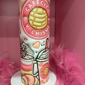Cafecito y Chisme Ceramic Tumbler